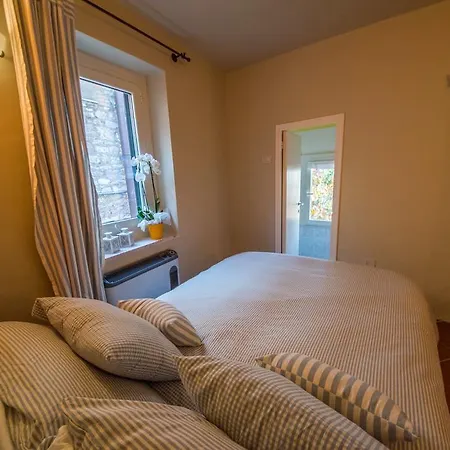 La Petite Maison